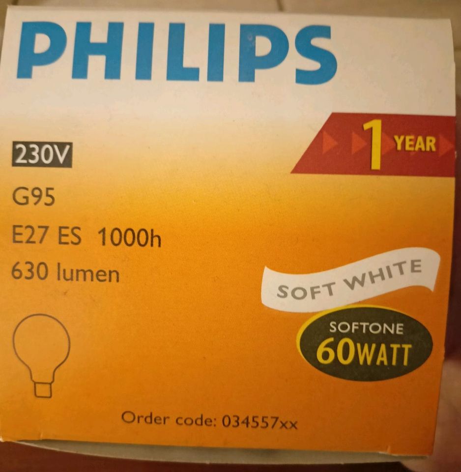 3 Stk Philips G95 Softone 60W E27 630 Lumen soft white Glühbirne in Hamburg