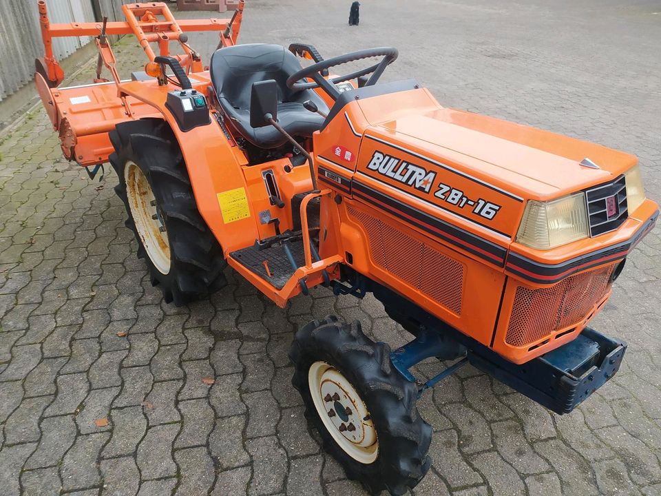 KUBOTA B1-16DT mit Bodenfräse 16PS Kleintraktoren Kompakttraktor in Sulingen