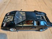 Lamborghini Countach (1988) 1/24 Modellauto von Bburago, schwarz Berlin - Charlottenburg Vorschau