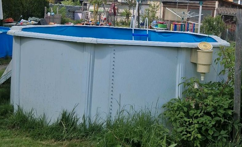 Pool / Stahlwandpool ca. 3,30x5,10 m in Uslar