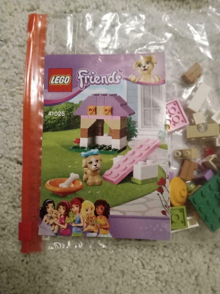 Lego friends Heartlake: Hundewelpen und Lamm in Velbert