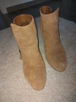 Damenschuhe 5th Avenue Größe 39 beige/cognac Obermaterial Leder Hessen - Schauenburg Vorschau