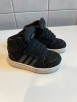 Kinderschuhe Adidas Hoops (Größe 23) Bayern - Finsing Vorschau