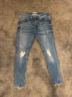 Zara Jeans Größe 34/34 Nordrhein-Westfalen - Neuss Vorschau