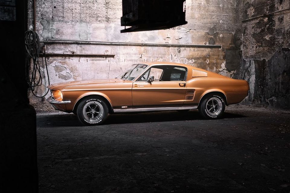 Ford 1967 Mustang Fastback GT 390 S-Code/ burnt amber in Stuttgart