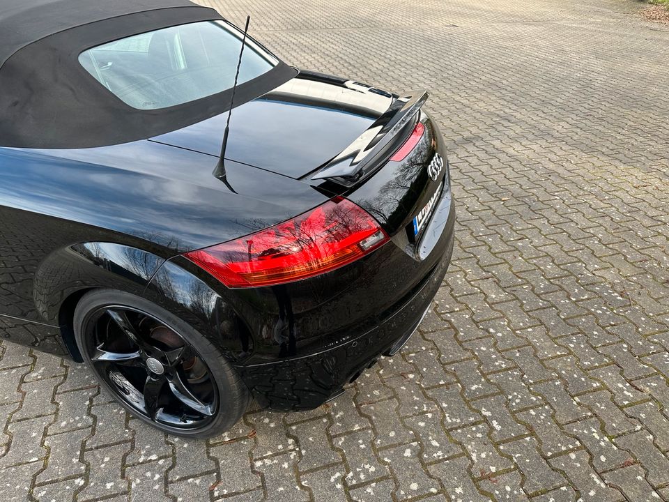 Audi TT Roadster S-Line in Salzbergen