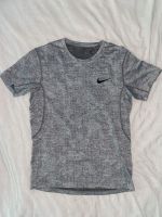 Nike Gym shirt Größe M Neu Stuttgart - Vaihingen Vorschau