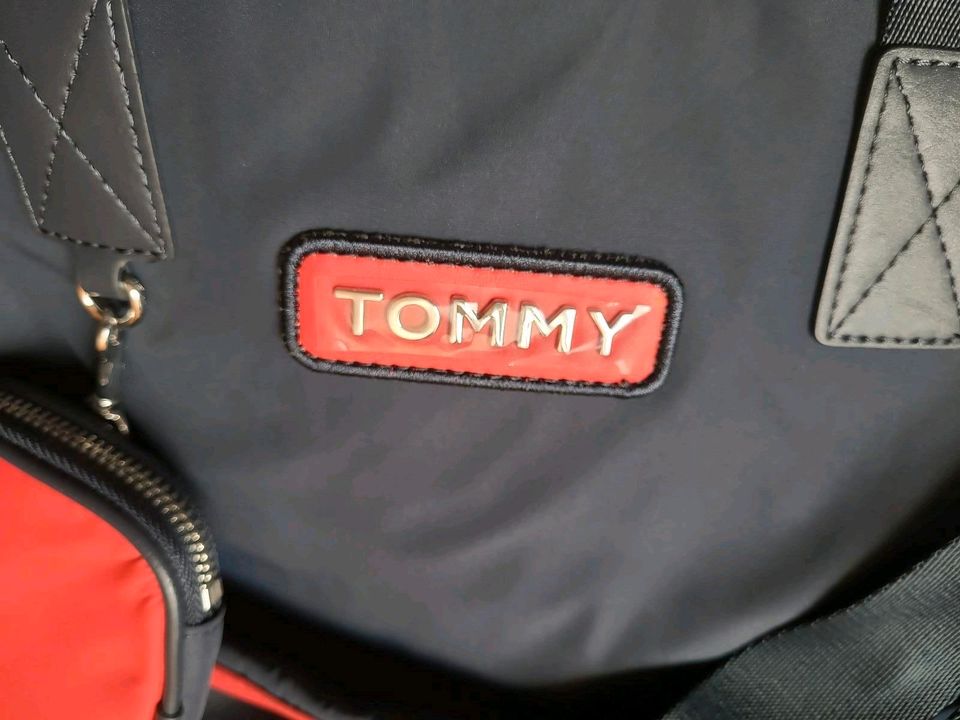 Tommy Hilfiger Tasche in Bochum