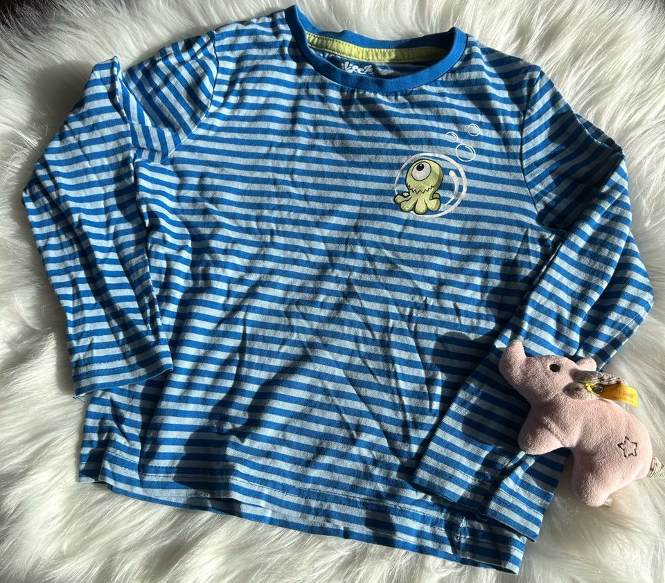 Blau gestreiftes Langarmshirt Größe 98/104 Monster Stikeez in Köln