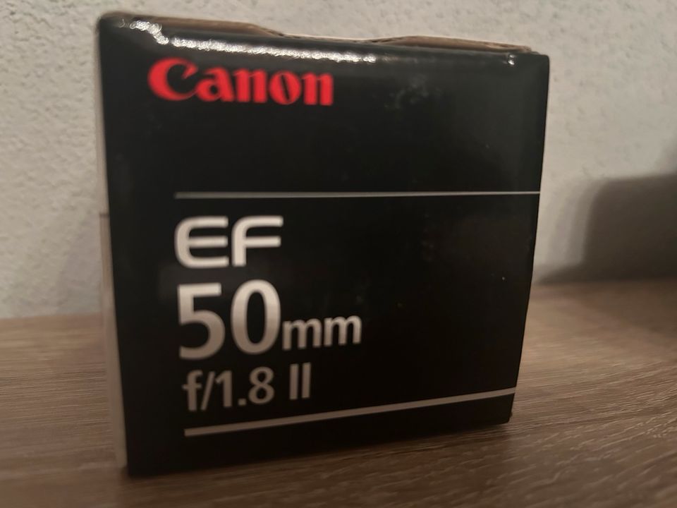 Canon EOS 70d inkl. 3 objektiven und Batteriegriff in Mömbris