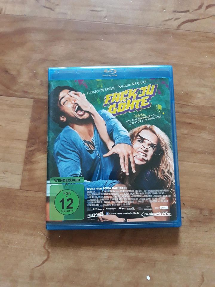 DVD/Blu-ray, JurassicWorld/Avatar/FackJuGöhte, Cage/Diaz/DeNiro in Bremen