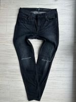 Tolle Stretch Jeans 7 Seven for all mankind skinny gr 31 Schleswig-Holstein - Ammersbek Vorschau