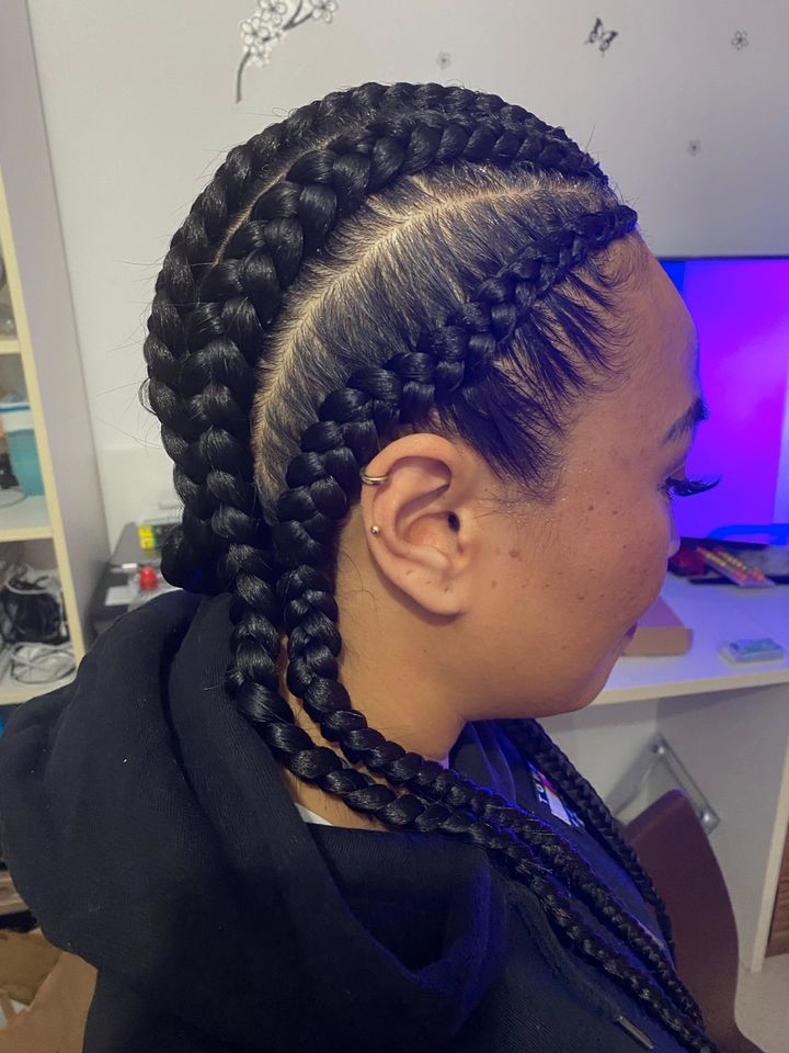 Dutch cornrows conrows Boxer Braid Zöpfe Haarverlängerung in Berlin