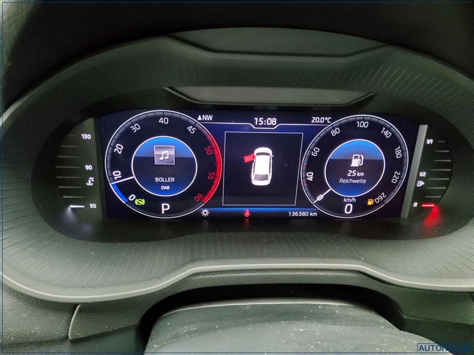 Skoda Octavia Kombi 2.0 TDI Style T-Leder Navi LED vc in Bockel