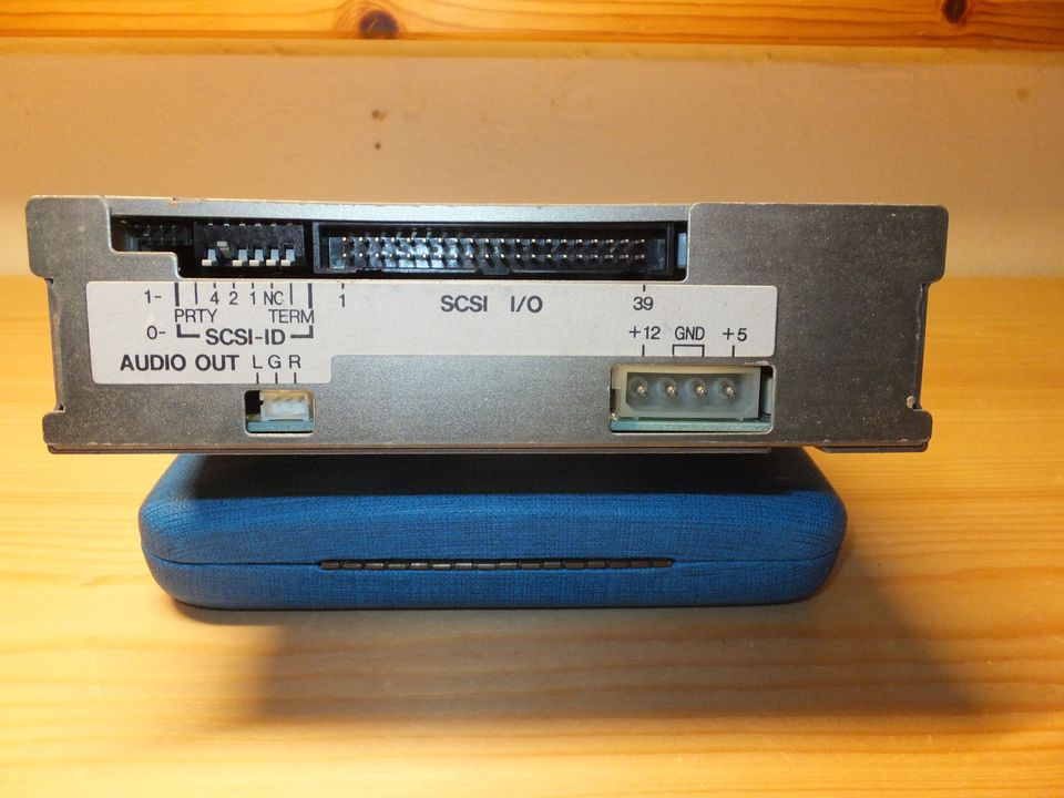 Chinon 1-fach CD-ROM CDS-431 mit 40 polig SCSI in Coppenbrügge