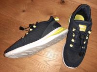 KangaROOS Sportschuhe 34 Dunkelblau Sneakers Turnschuhe Nordrhein-Westfalen - Grevenbroich Vorschau