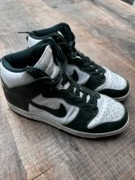 Nike Dunk High 44 oliv Hessen - Schaafheim Vorschau