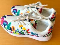 Sneaker, 2 neue Paare, zusammen nur 6 € ! Brandenburg - Cottbus Vorschau