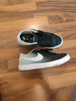 Turnschuhe Nike Sneaker Schuhe Bochum - Bochum-Ost Vorschau