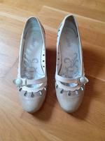 Pumps Jana gr. 4,5 beige-vanille Baden-Württemberg - Mulfingen Vorschau