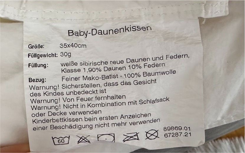 Baby Bettset Daunendecke und Kissen in Frankfurt am Main