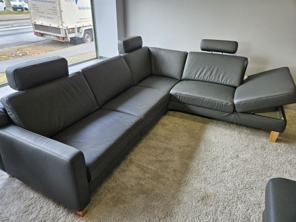 NEU ECHTLEDER Couch Wohnlandschaft Ledersofa 1x Motor Relaxsitz % in Hünxe