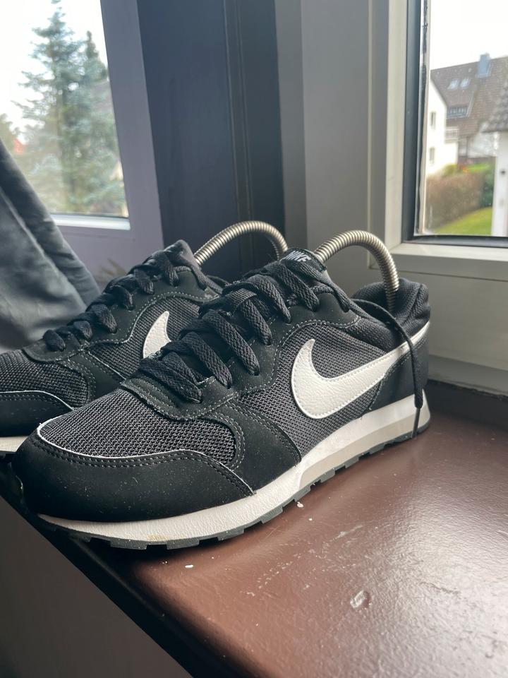 Sneakers Gr,38,5 von Nike (Universal) in Detmold