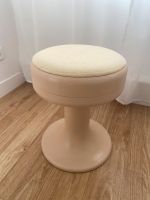 Original Isoklepa Tulpen Hocker 1960er 1970er Jahre beige Nordrhein-Westfalen - Herford Vorschau