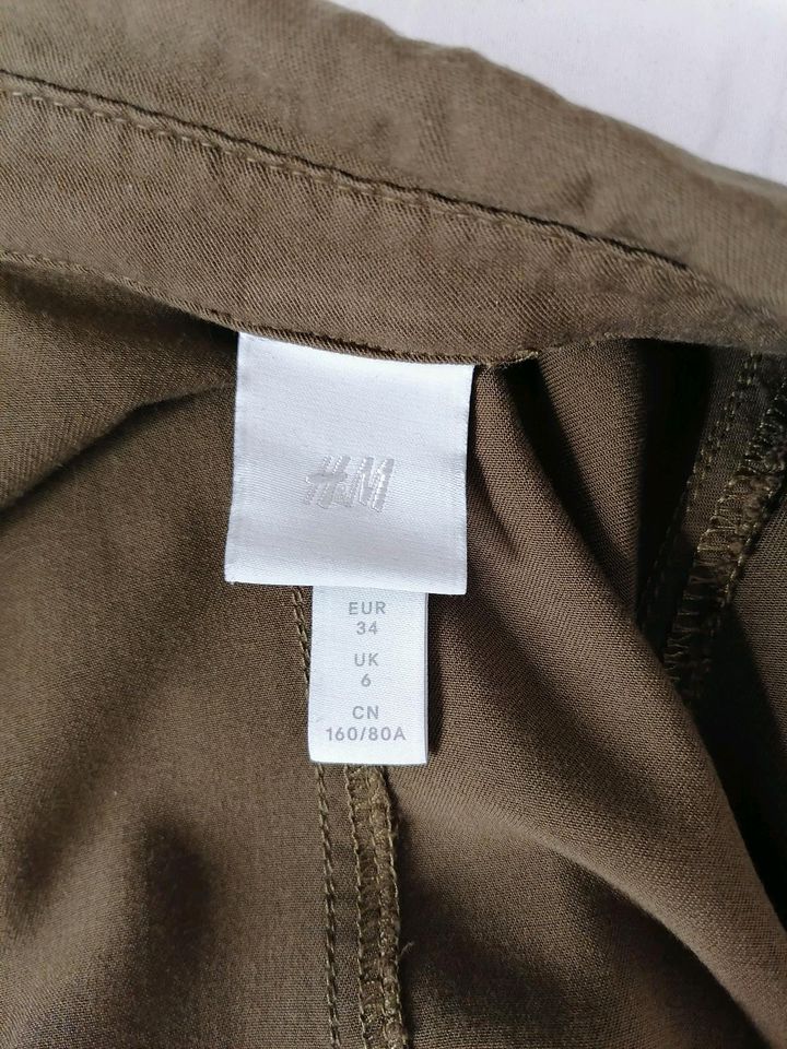 Hemdblusenkleid h&m xs 34 khaki grün Safari midikleid mit Gürtel in Augsburg