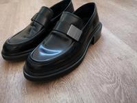 Calvin klein Loafer aus Leder mit Schnalle Gr. 43 Stuttgart - Stuttgart-Nord Vorschau