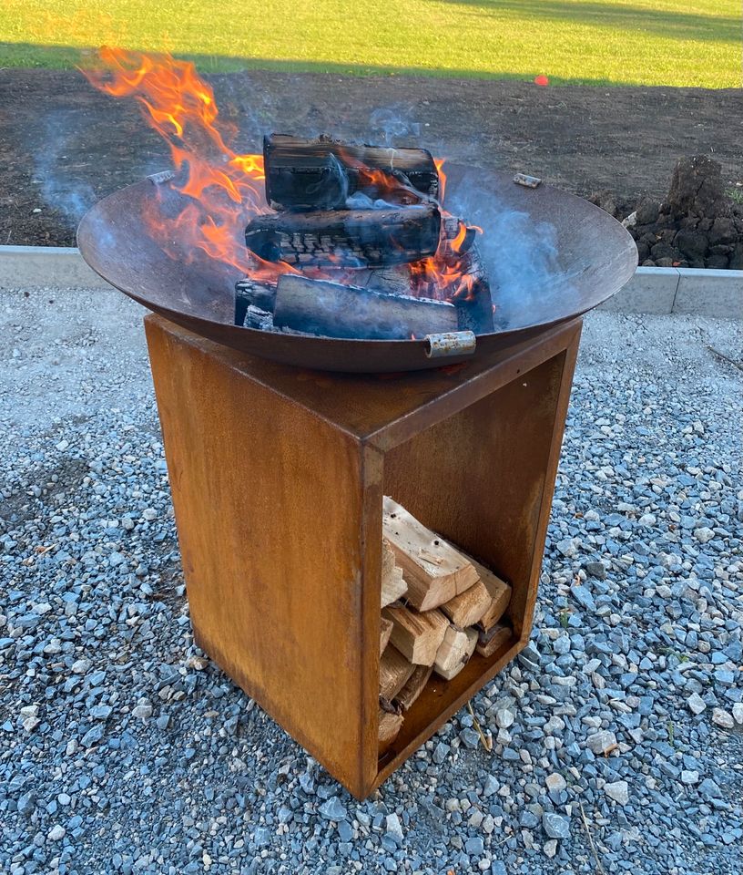 Flammlachsbretter 2er Set aus Buchenholz mit Edelstahl Halterung in Stadtilm