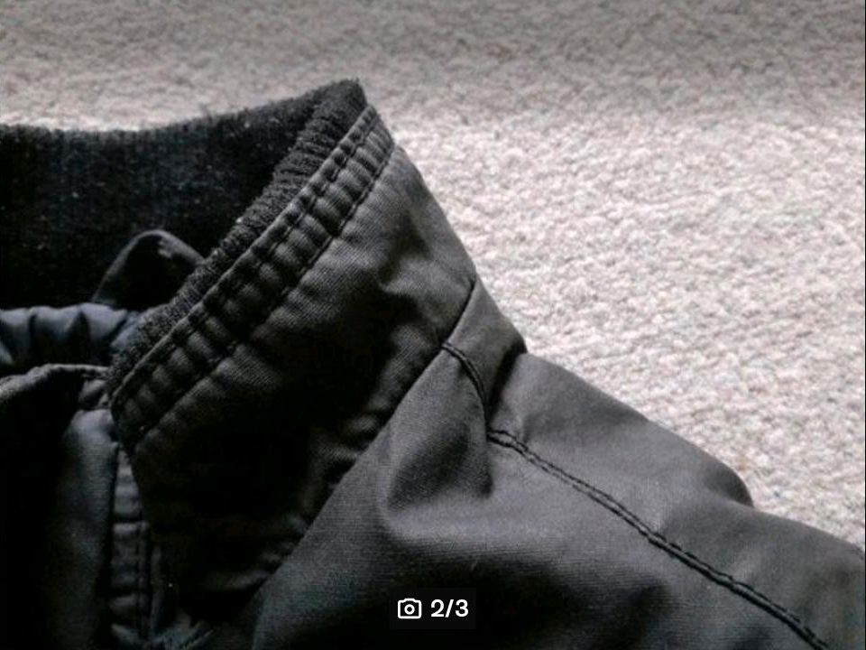 Winterjacke Gr. 122 schwarz außen Baumwolle H&M dicke Jacke in Meinersen