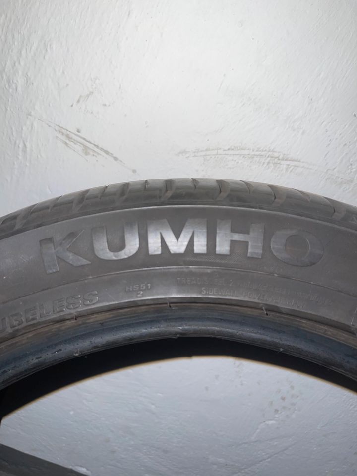 2 Sommerreifen Kumho Ecsta HS51 215/45 ZR17 91W XL in Nürnberg (Mittelfr)