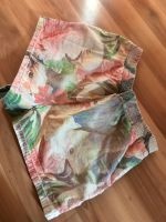 Ariella Shorts Damenhose hotpants Gummizug top 38/40 Shorts S Bayern - Dingolfing Vorschau