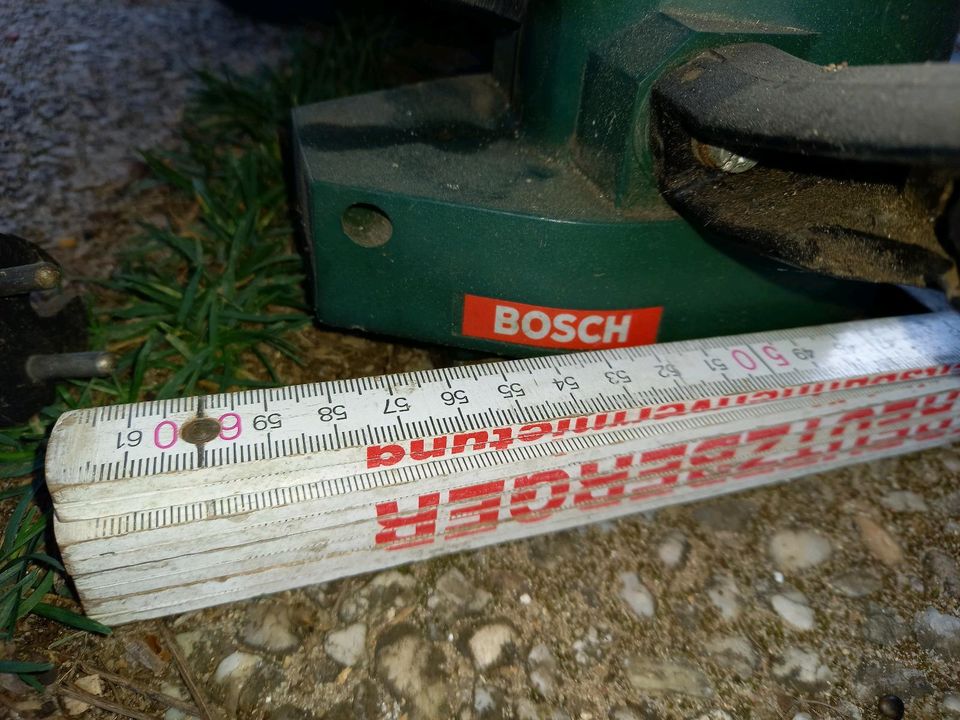 Bosch Heckenschere (Kabel) in Trappenkamp