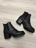 Lederstiefeletten schwarz Gr 39 1/2 Berlin - Steglitz Vorschau