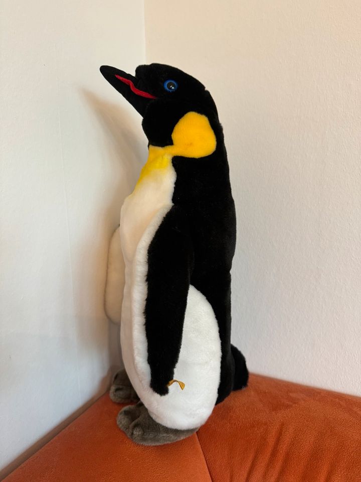 Steiff Kuscheltier Plüschtier Pinguin Charly 42 cm in Hamburg