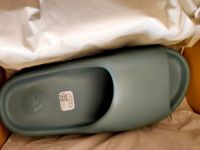 YEEZY Slides Marine Schiefer Hessen - Marburg Vorschau