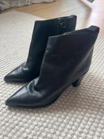 Acne Studios Stiefelletten 40 schwarz Leder Bayern - Regensburg Vorschau