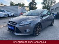 Ford Focus Lim. Titanium*18"Alufelgen*Top Optik* Nordrhein-Westfalen - Mönchengladbach Vorschau