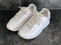 tolle weiße K-Swiss Verstad Retro Sneakers Gr. 41,5 -NP 100€- Nordrhein-Westfalen - Sankt Augustin Vorschau