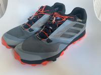 Adidas Terrex Trailrunning Schuh Goretex in grau Gr.46 Berlin - Wilmersdorf Vorschau