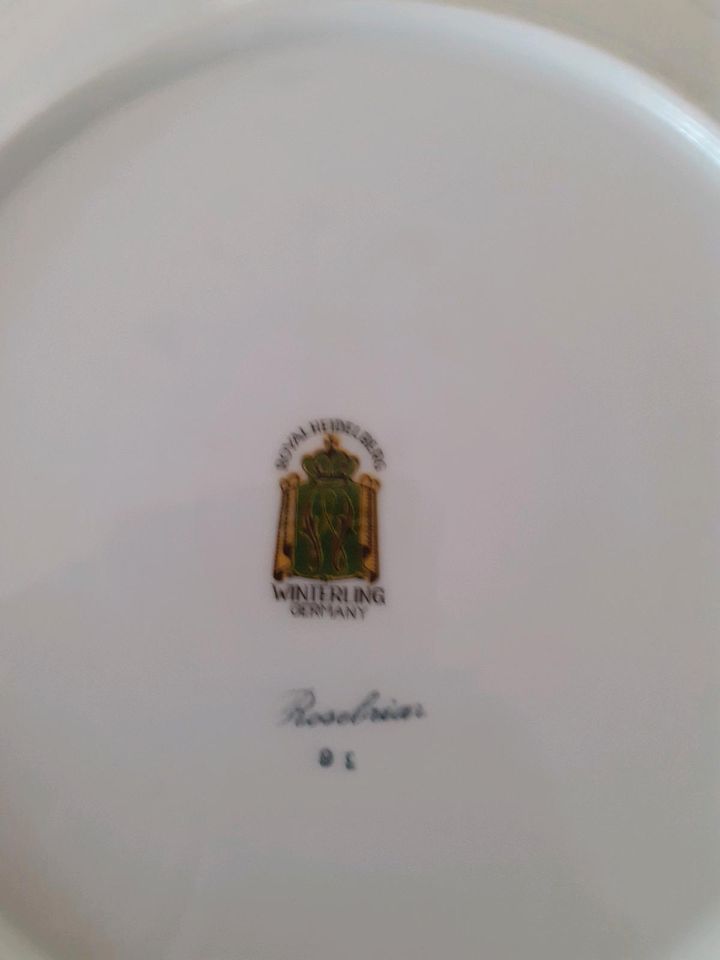 Wunderschöne Porzellan Kuchenplatte in Bedburg