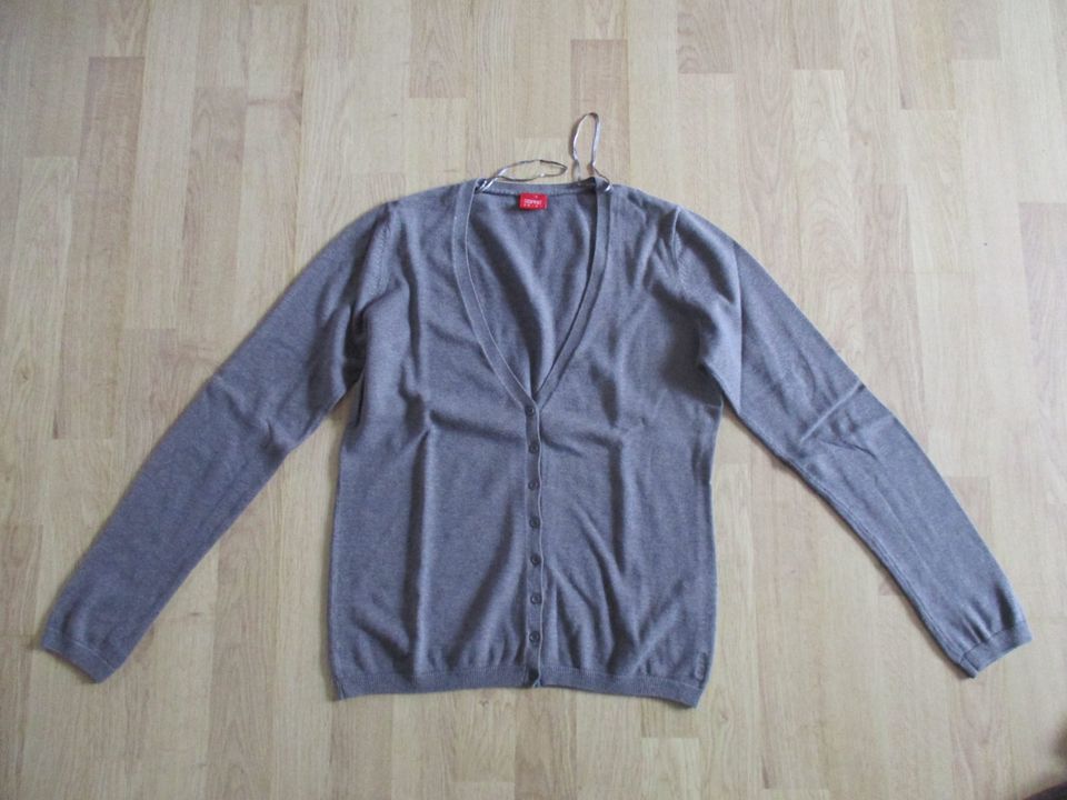 Esprit Strickjacke für Damen Gr. 38 (M) braun in Ingolstadt