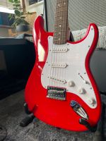 Fender Squier Sonic Strat HT Torino Red Nordrhein-Westfalen - Ennepetal Vorschau