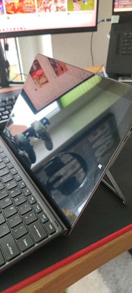 CHUWI UBook X 12 Zoll Touchscreen Tablet PC gebündelt mit Tastatu in Hersbruck