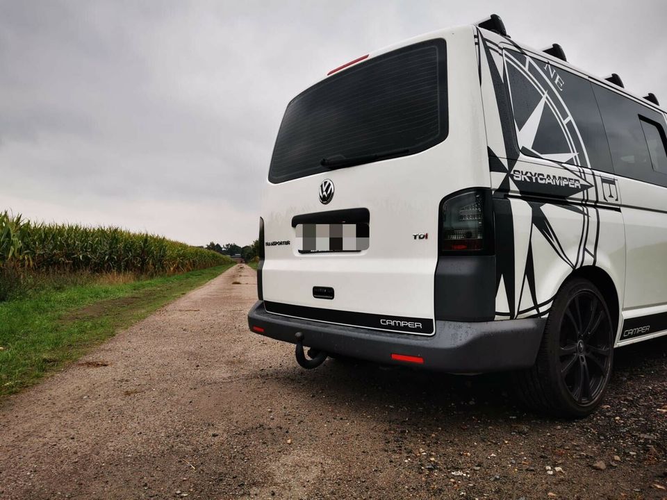 LED Rückleuchten Heckleuchten in Schwarz Smoke für VW Bus T5 mit Heckklappe  ab 2003-2009 