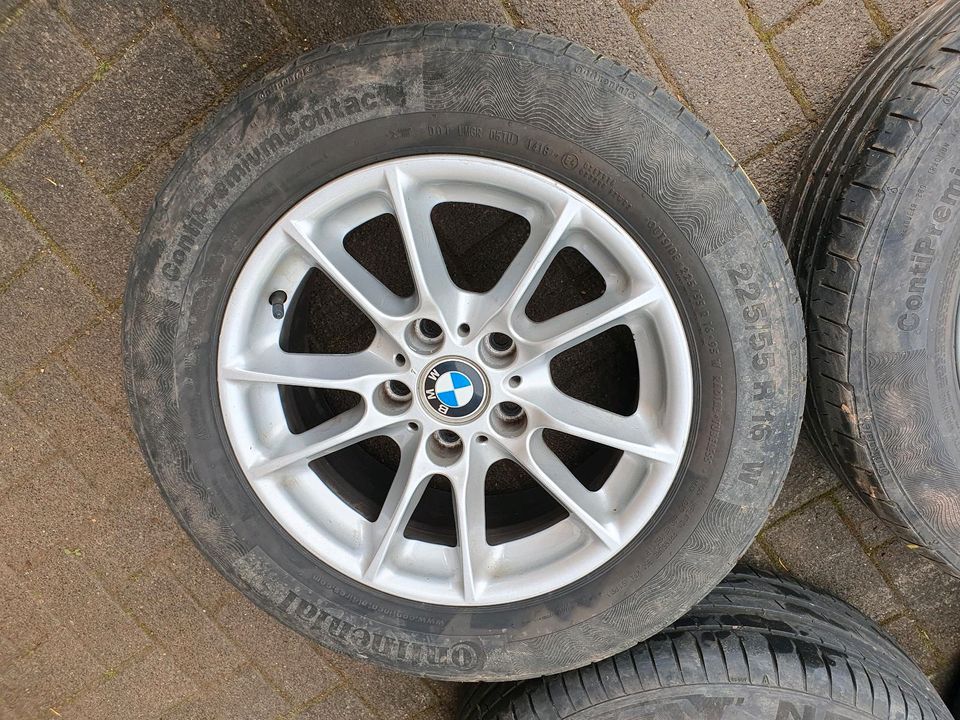 225 55 R 16 BMW E 39 Reifen und Felgen in Lebach