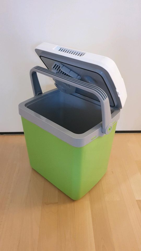 Severin Kühlbox elektrisch 20l in Windach