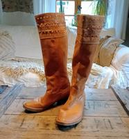 Echtleder Damenstiefel B4you, Gr. 38, hellbraun Brandenburg - Ortrand Vorschau